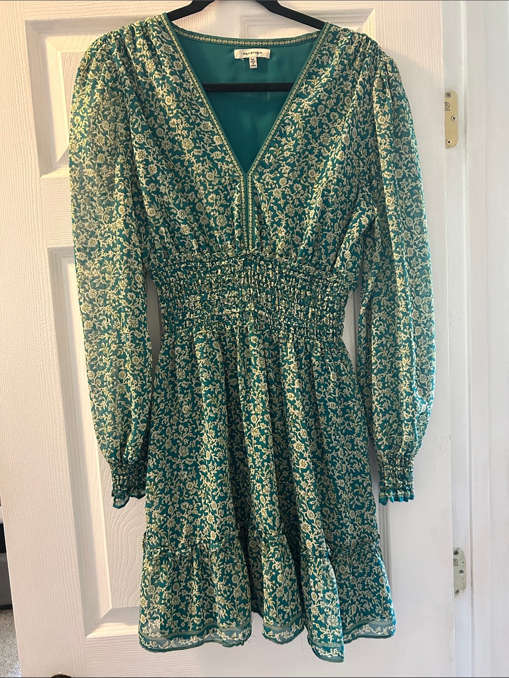 Max Studio Green and Cream Floral Smocked Waist Long Sleeve Dress